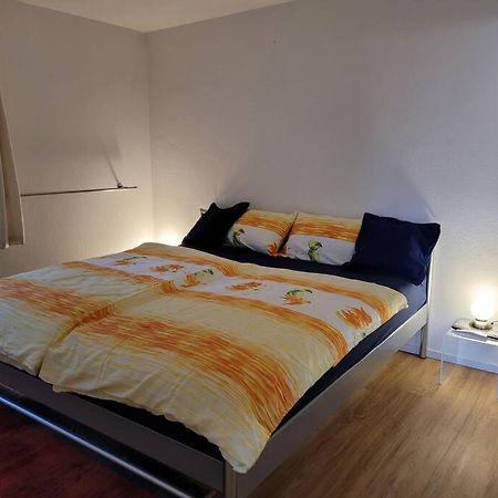 Neb-Thun Einigen, Wohnung Am See Шпиц Экстерьер фото